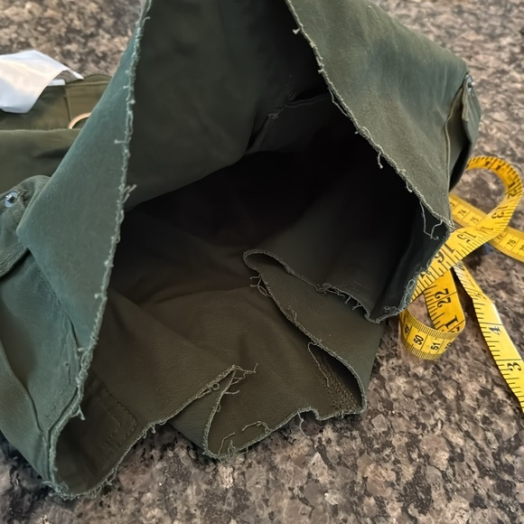 Tinseltown olive drab green cargo mini skirt NWT 3/26 - Picture 10 of 11